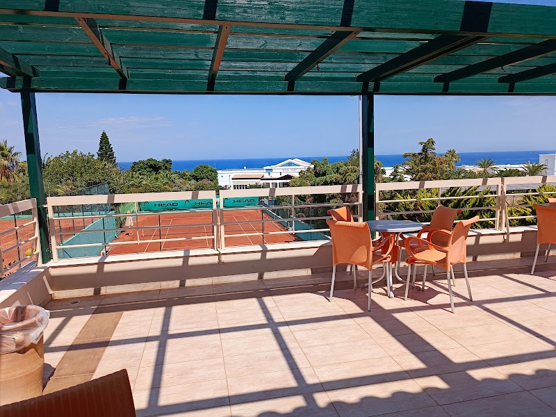 Tennis Center Mitsis Kreta tennis club in Anissaras