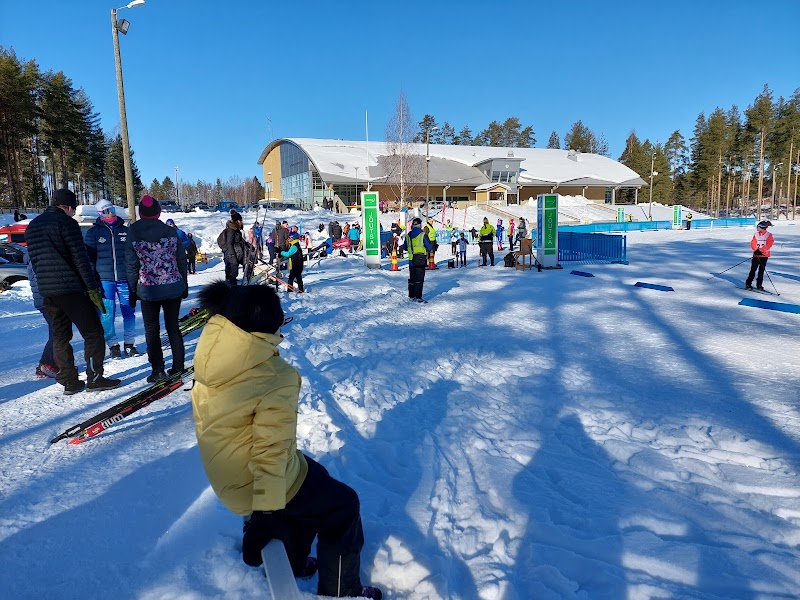 Joutsan urheilukenttä tennis club in Joutsa