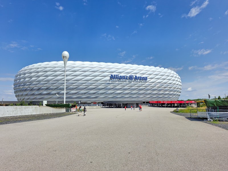 Allianz Arena tennis club