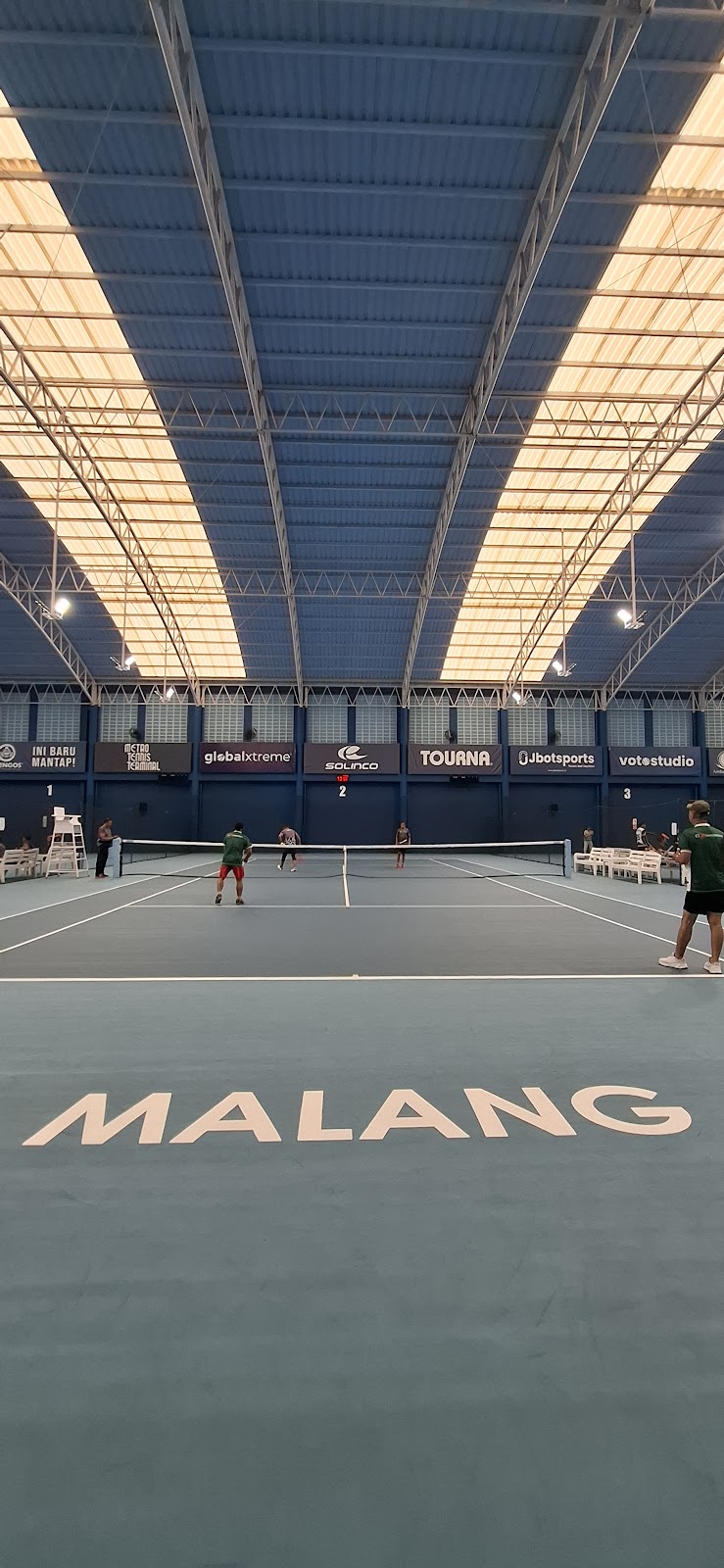 Ambassador Tennis in East Java