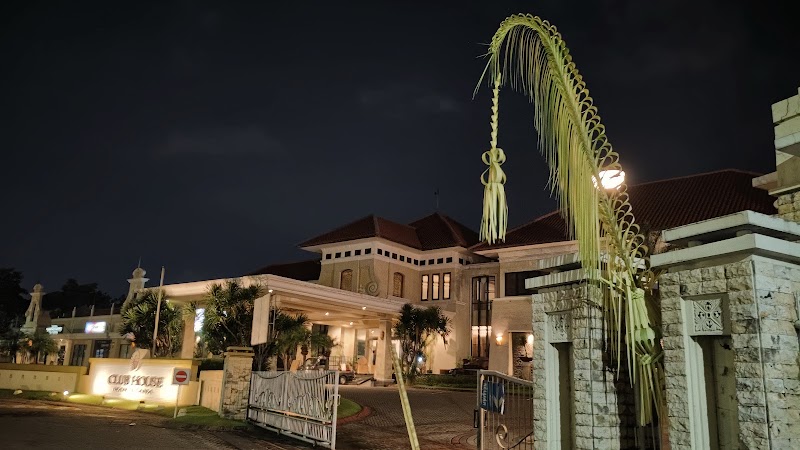 Clubhouse Dian Istana in East Java