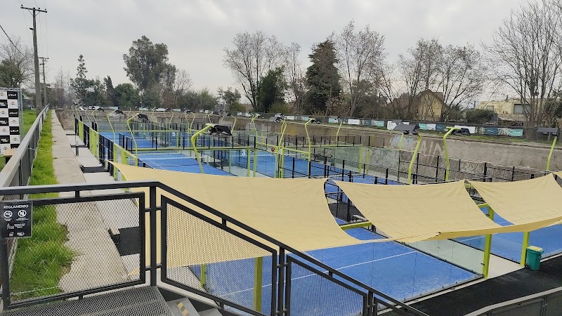 Club Parque La Reina in La Reina