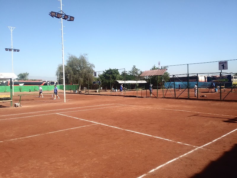 Club De Tenis Ferroviario in Estación Central