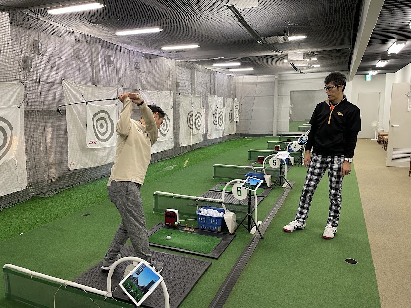 神奈中インドアゴルフスクール平塚校 in Fujisawa