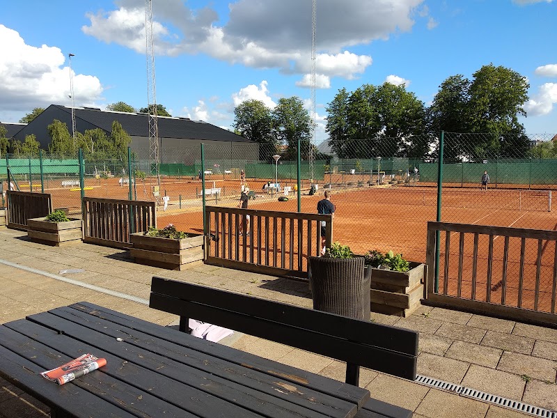 B93 "New" Tennis Complex in Copenhagen