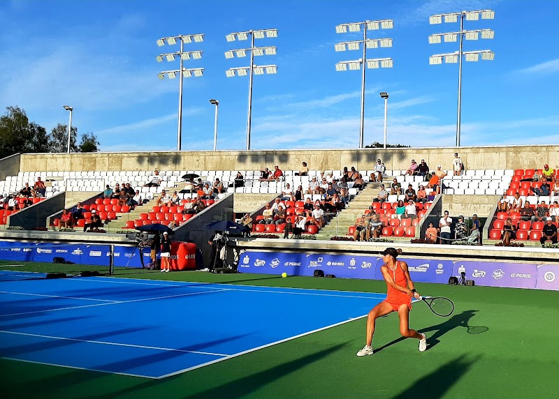 Akademia Tenisowa Tenis Kozerki in Grodzisk Mazowiecki