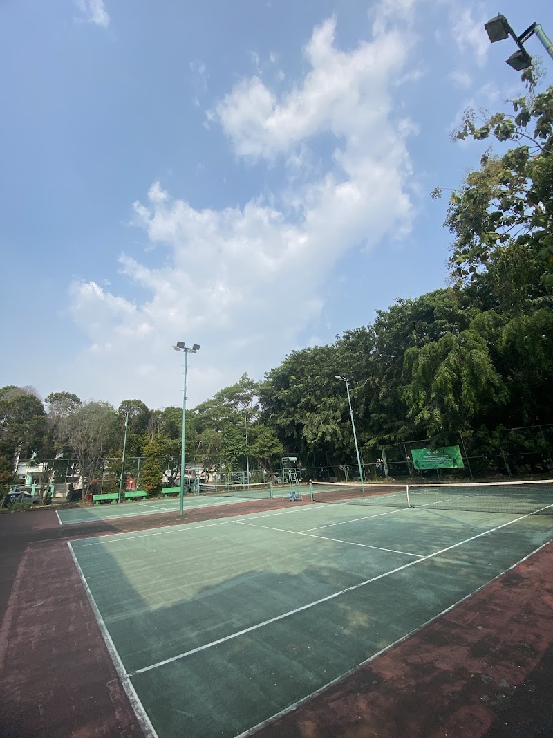 Lapangan Tenis Alun Alun Kota Bekasi