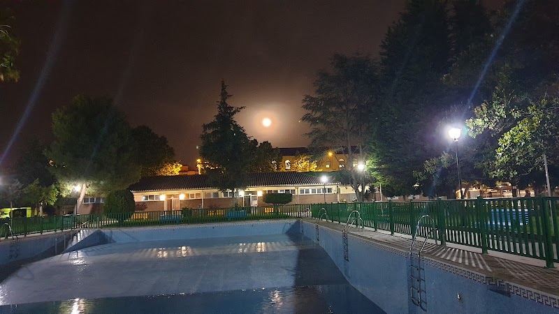 Centro Deportivo Militar Los Mondragones in Granada