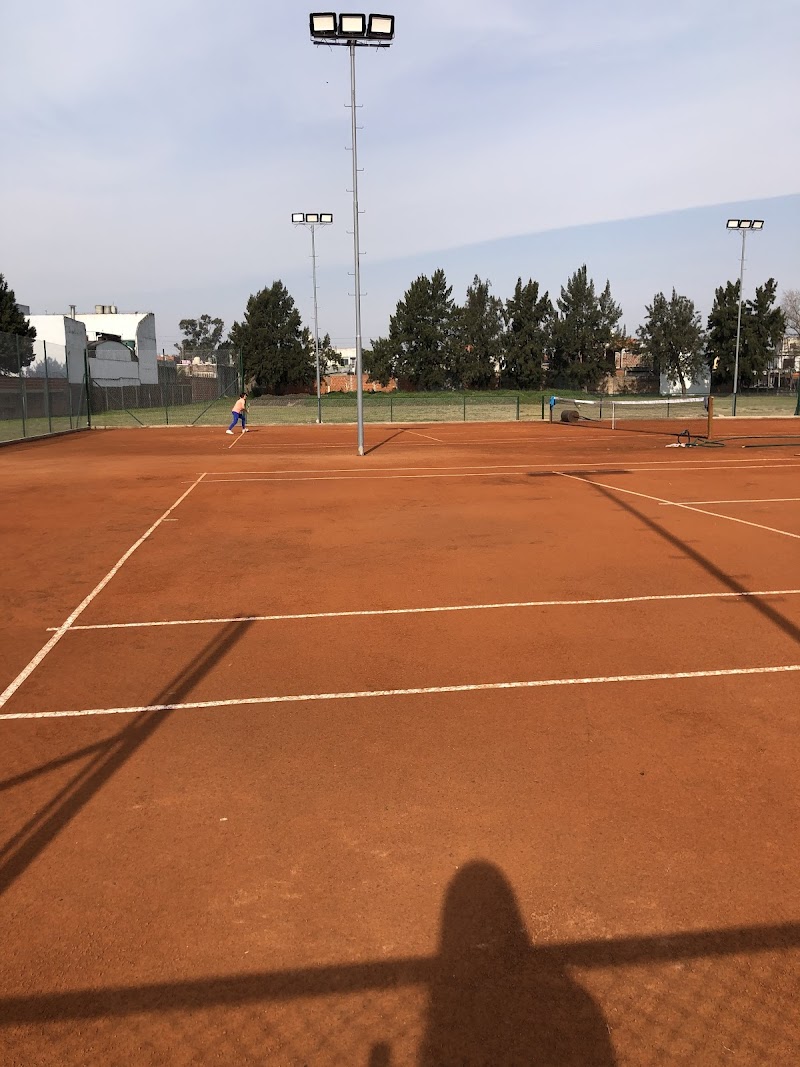 La Cautiva Tenis y Pádel tennis club in Provincia de Buenos Aires
