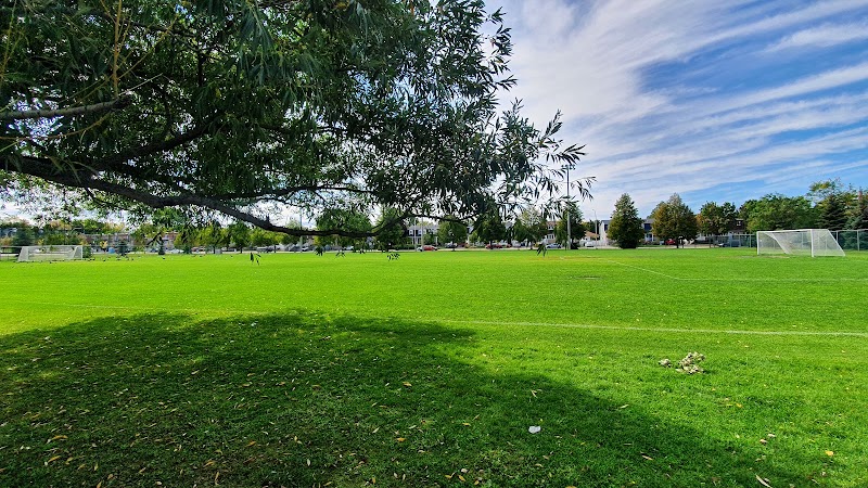 Parc Saint-Martin in Montréal