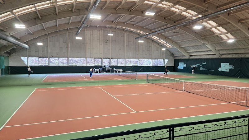 Centre sportif de Maisonnex tennis club in Meyrin
