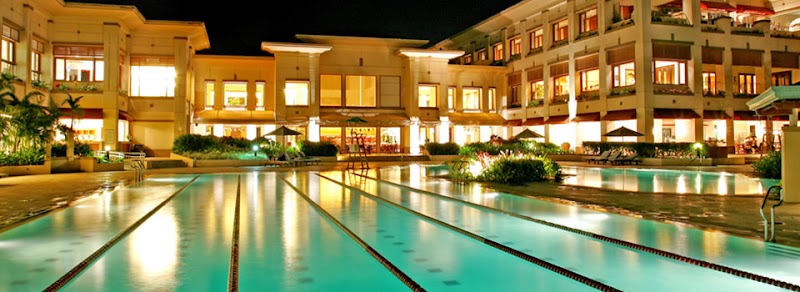 The Palms Country Club by Filinvest tennis club