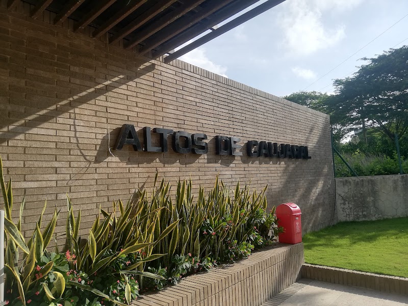 Altos del Caujaral tennis club