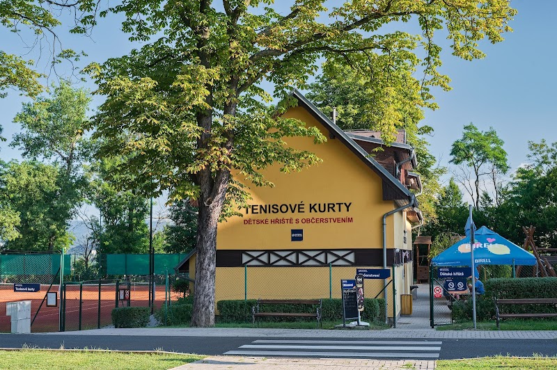 Větruše - Sportovní Areál tennis club in Ústí nad Labem-město