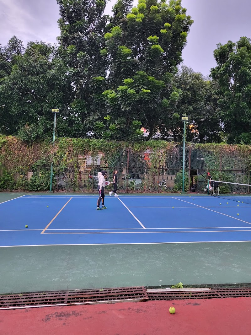 Lapangan Tenis Depsos Margaguna tennis club in Jakarta