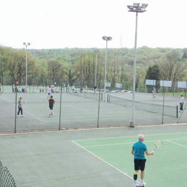 Hawkshaw Tennis Club tennis club in Bury