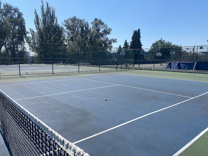 Queen Elizabeth Park Public Tennis & Pickleball Courts tennis club in BC