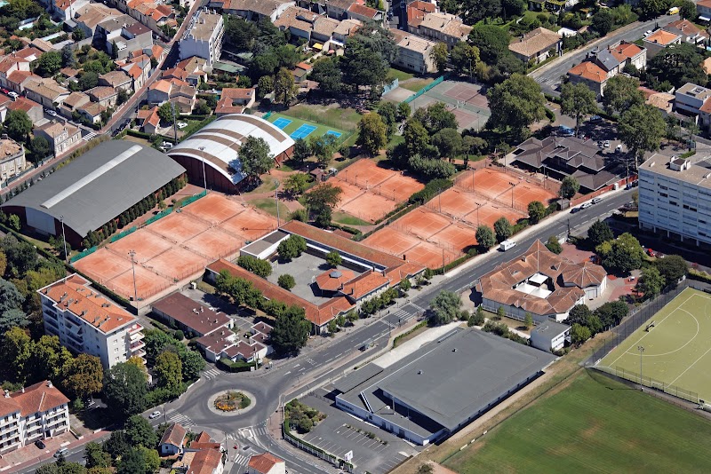 VILLA PRIMROSE tennis club
