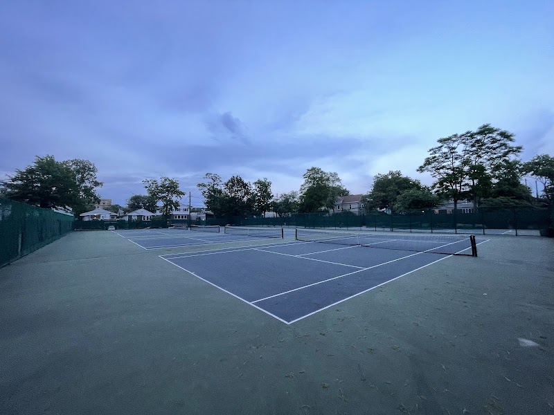Bayonne Tennis Courts tennis club