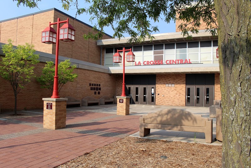 Central High School tennis club in WI