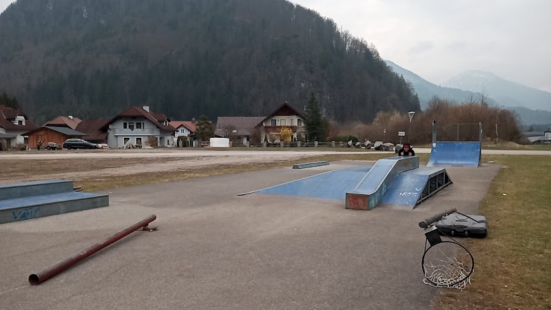 Skatepark Altenmarkt bei St.Gallen tennis club in Altenmarkt bei Sankt Gallen