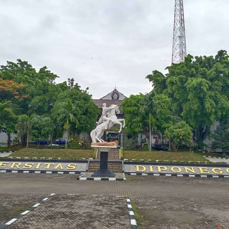 Universitas Diponegoro (UNDIP) tennis club
