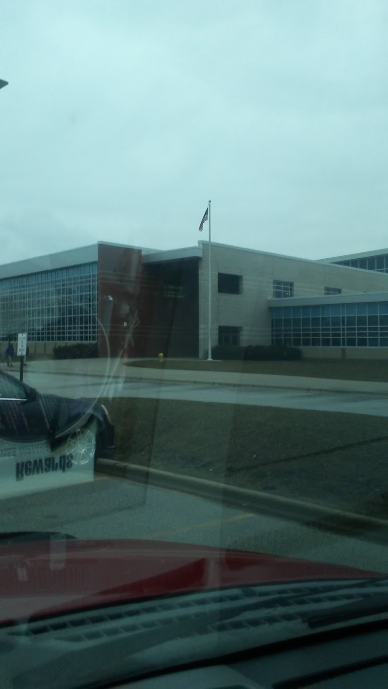 Prairie-Hills Junior High School tennis club in IL