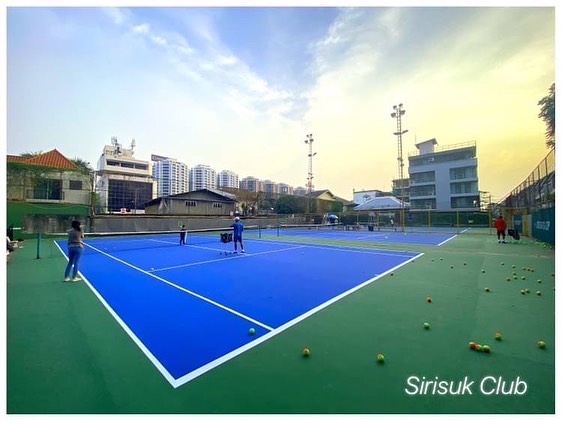 Sirisuk Tennis Court tennis club in Bangkok