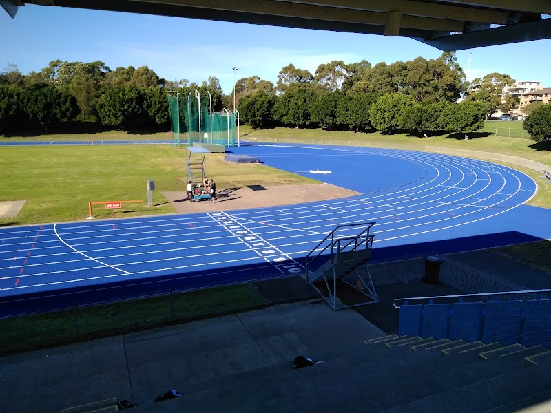 Beaton Park Leisure Centre tennis club
