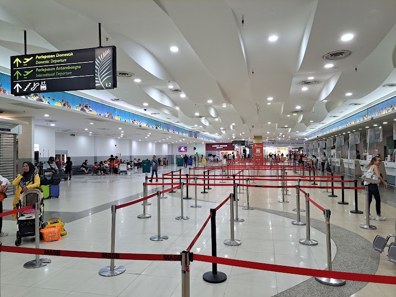Penang International Airport (PEN) tennis club in Penang
