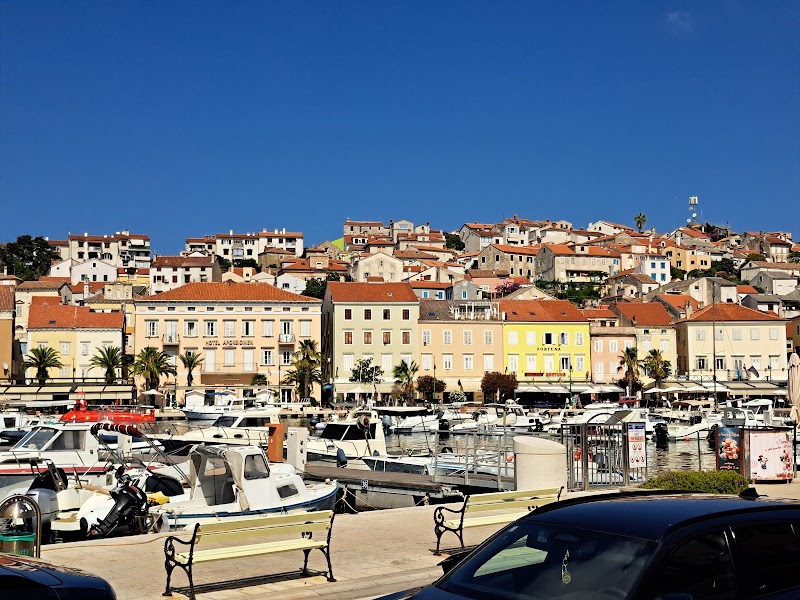 Mali Losinj tennis club in Mali Lošinj