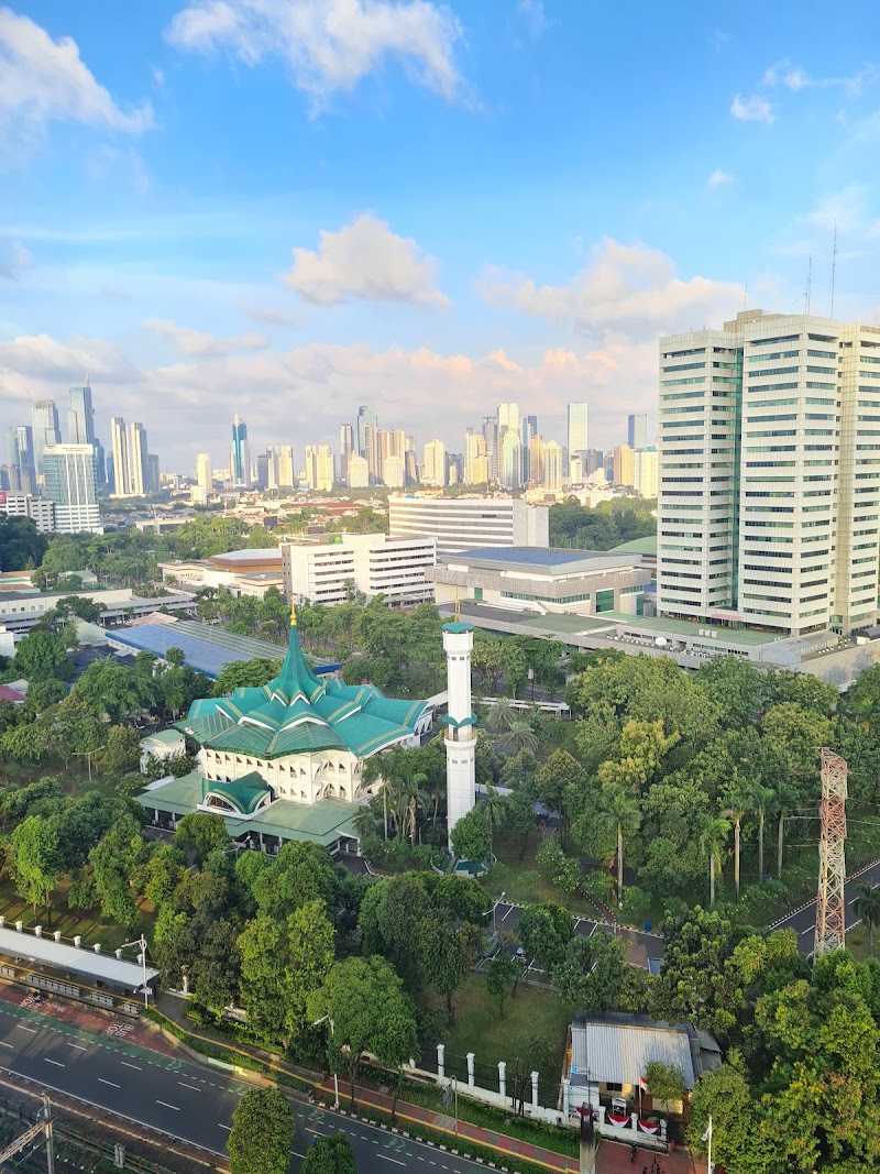 Permata Senayan Apartment tennis club in Jakarta