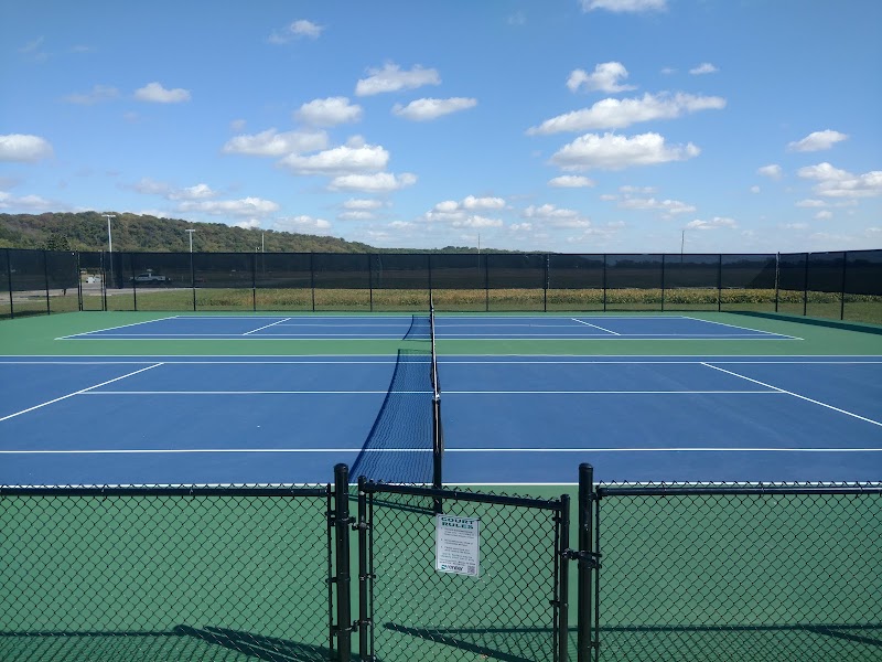 Perry-Lecompton High School tennis club in KS