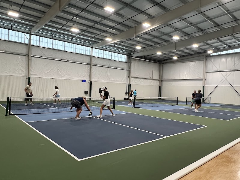 Hitters Tennis and Pickleball Club tennis club in WI