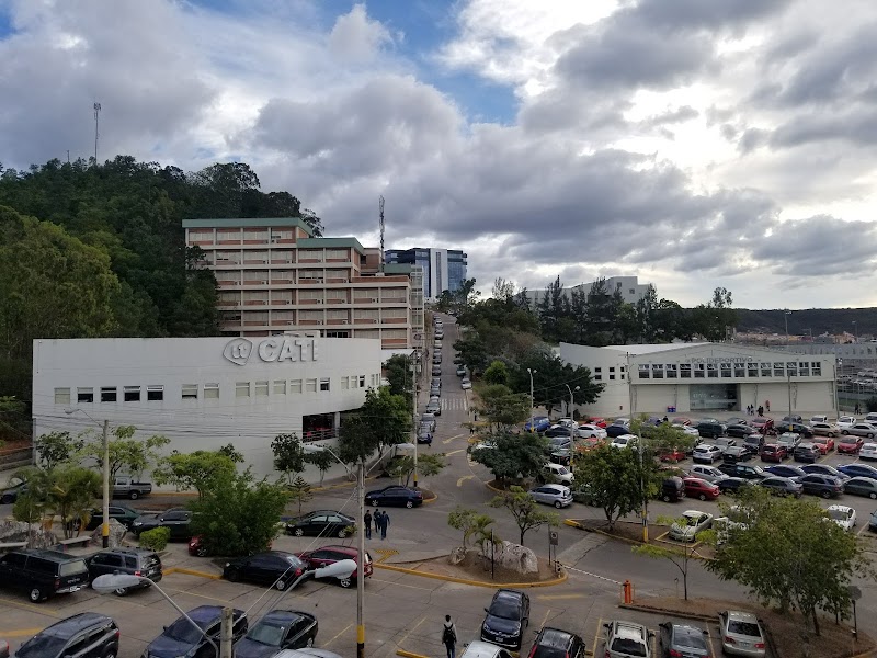 Universidad Tecnológica Centroamericana UNITEC tennis club
