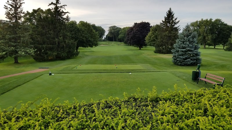 Maple Bluff Country Club tennis club in WI